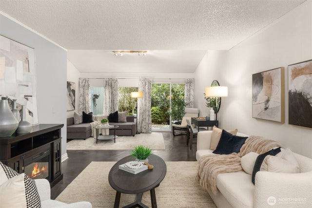 13772 Ne 60th St 181, Redmond