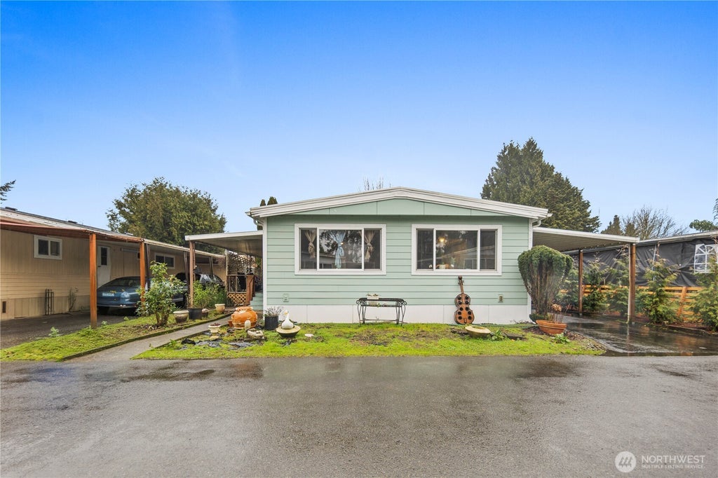 15713 81st Street E 135, Puyallup