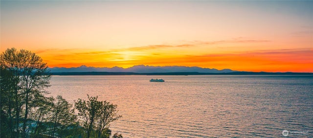 1017 California Lane Sw, Seattle