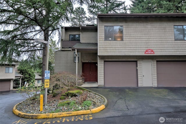 15120 Sunwood Boulevard Oo11, Seattle