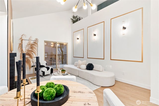 14640 Ne 80th Place 32-c, Redmond