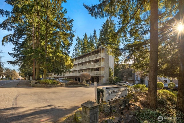 14527 Ne 40th Street G104, Bellevue