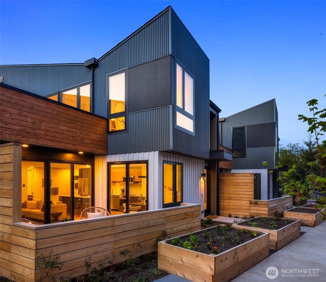 228 Canopy Path Nw, Bainbridge Island