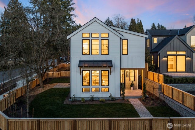 1864 1st Street, Kirkland