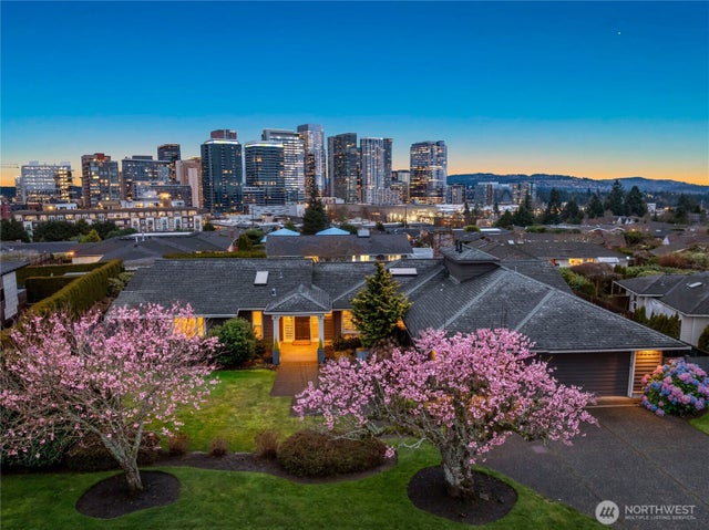 9829 Hilltop Road, Bellevue