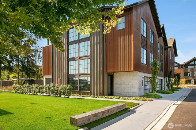 4533 Flying Goat Avenue Ne D240, Bainbridge Island