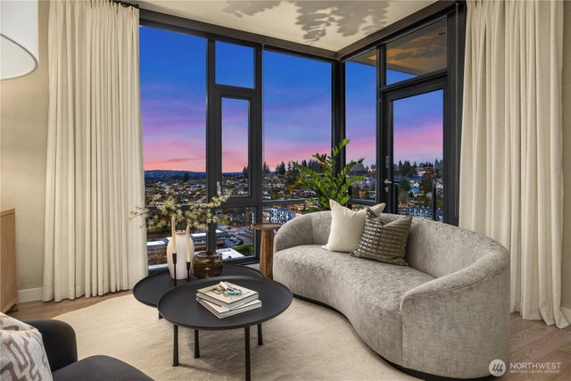 889 Avenue Square Ne 1702, Bellevue