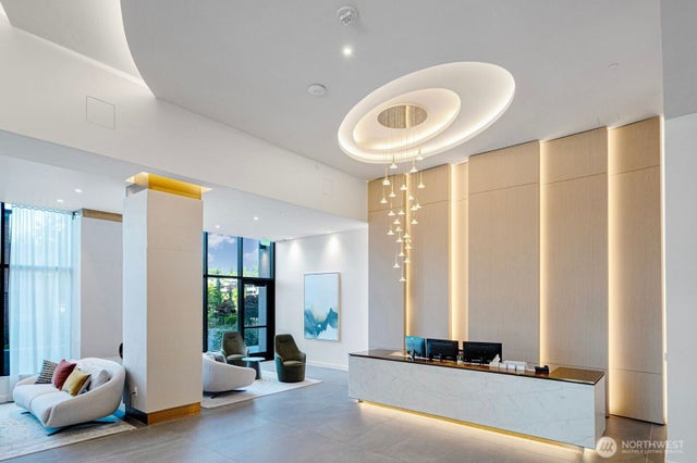 10232 Ne 10th Street 1207, Bellevue