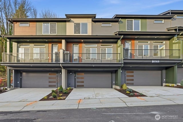 13210 Ne 127th Way B, Kirkland