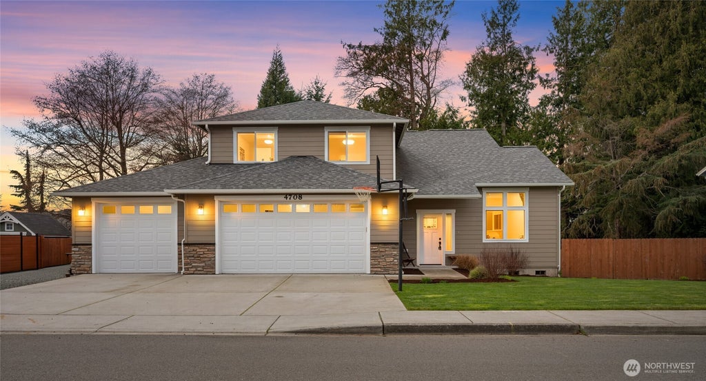 4708 Cypress Drive, Anacortes