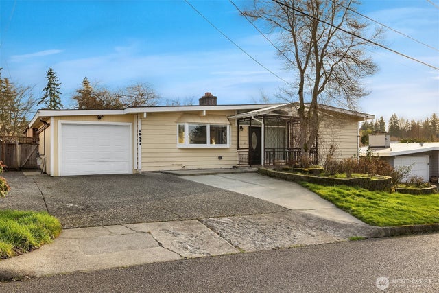 15411 Se 8th Street, Bellevue