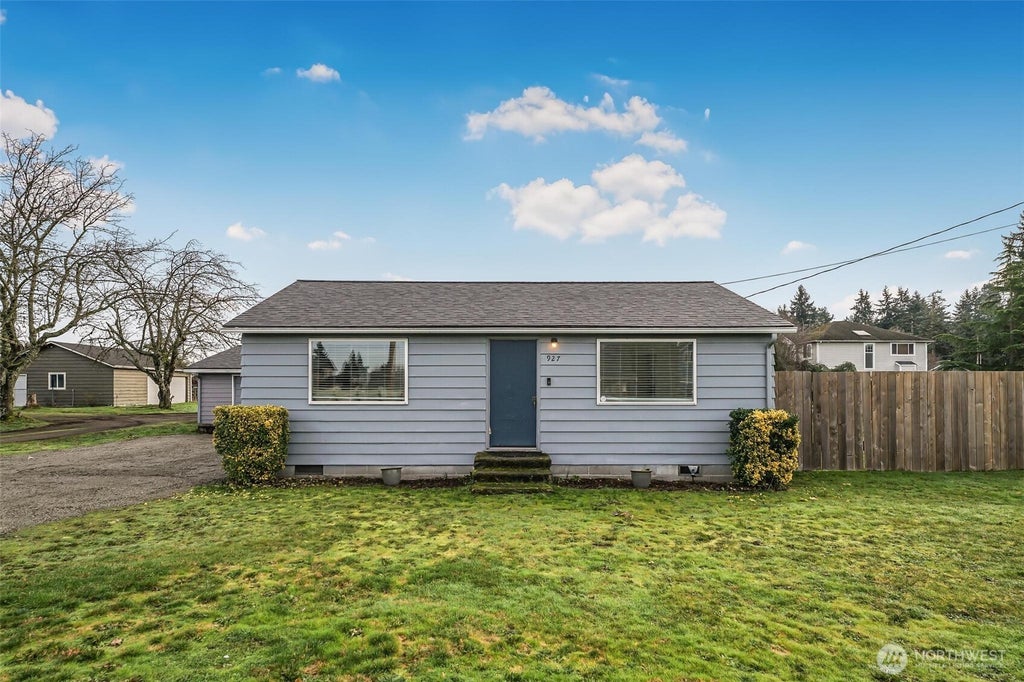 927 21st Street Se, Puyallup