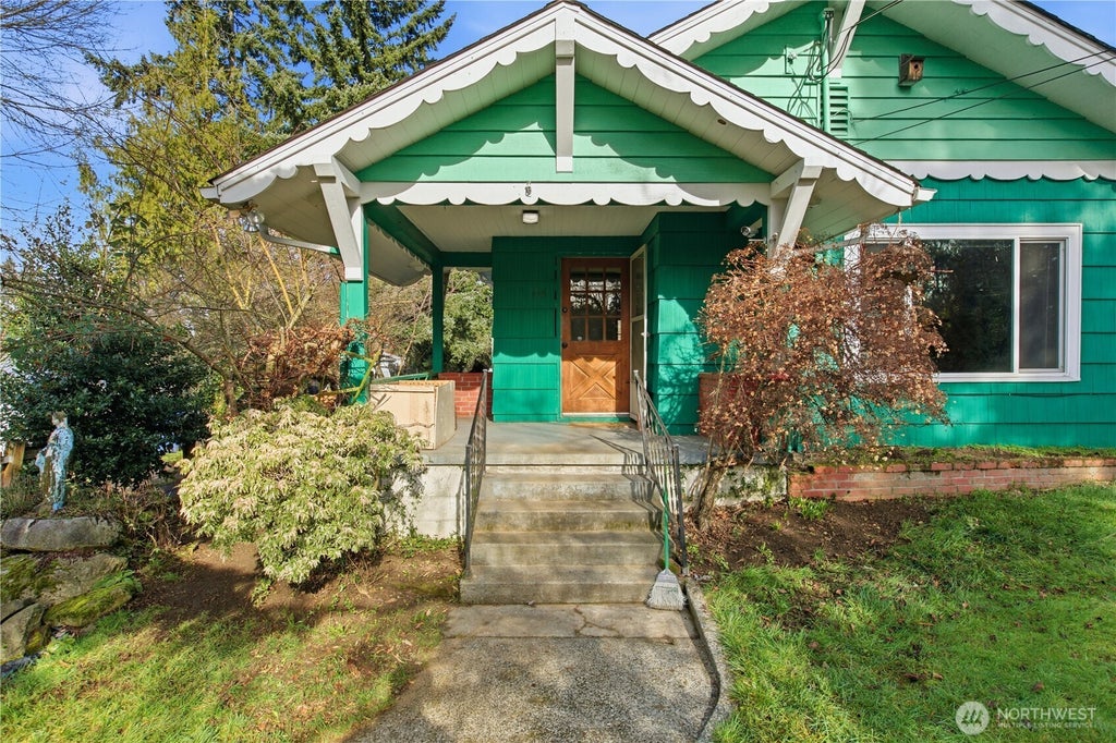 445 S 96th Street, Tacoma