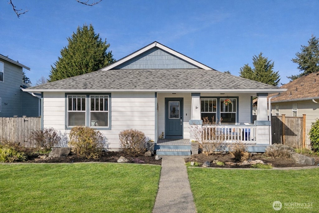 2253 Mcdonald Avenue, Dupont