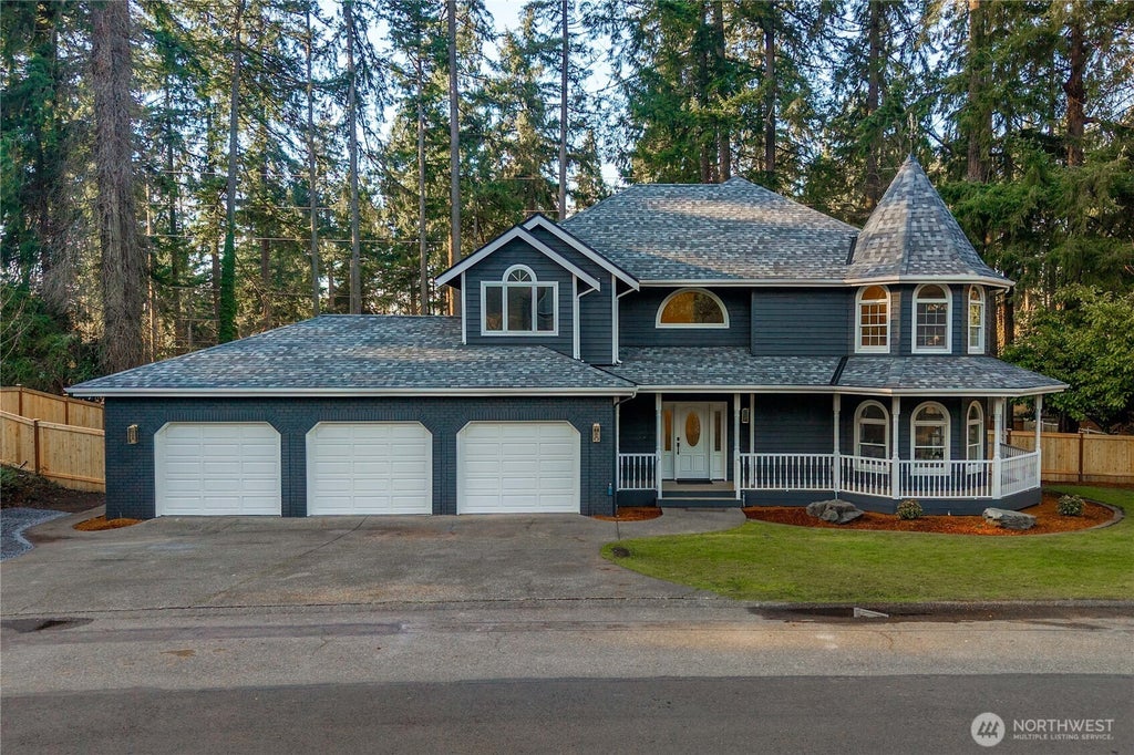 11215 Madera Circle Sw, Lakewood