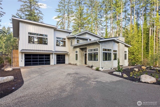 13982 Manzanita Road Ne, Bainbridge Island