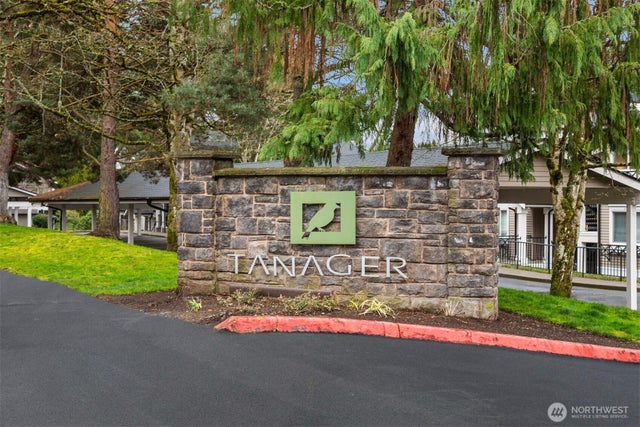 11215 Ne 128th Street L302, Kirkland