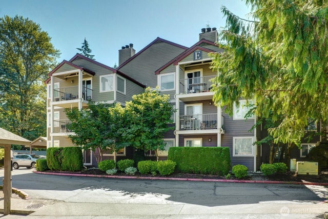 700 Front Street S E 103, Issaquah