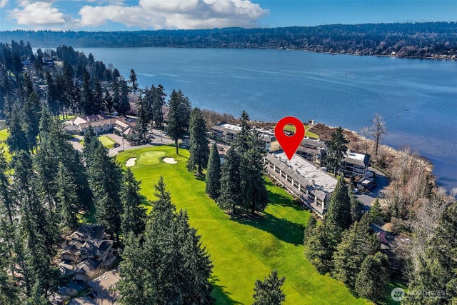 16929 Inglewood Road Ne C305, Kenmore