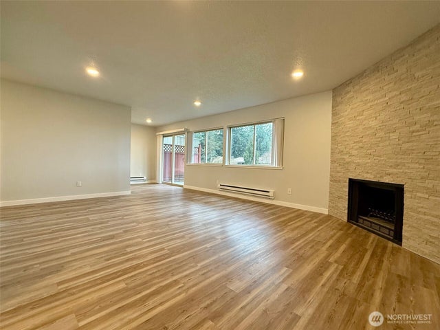 9623 S 248th B11, Kent