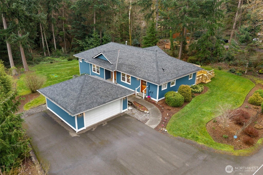 15375 Sunrise Drive Ne, Bainbridge Island