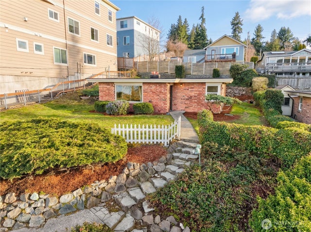 6410 Ne 181st Street, Kenmore