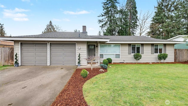 4613 Ne 23rd Street, Renton