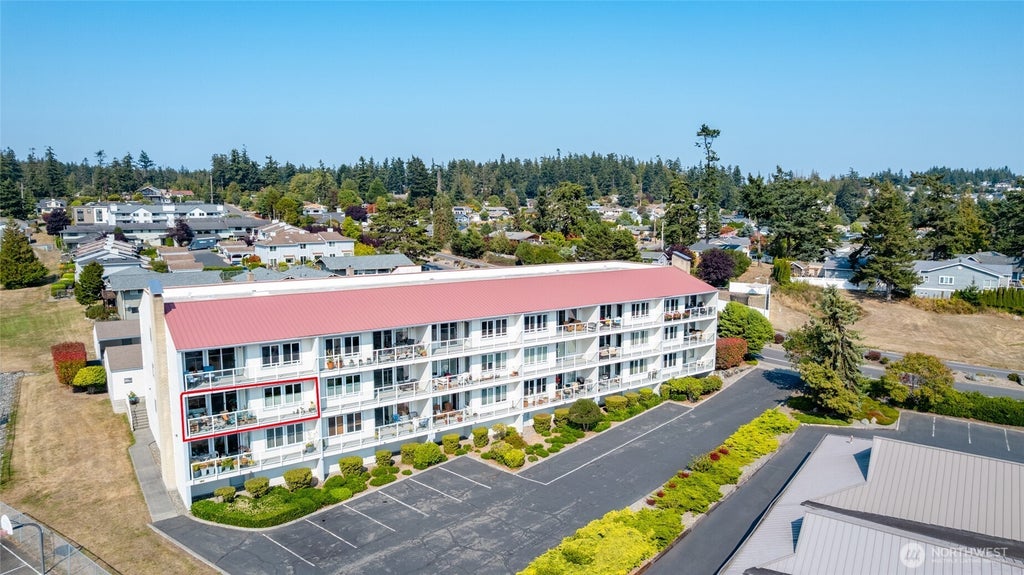 1800 Skyline Way 206, Anacortes