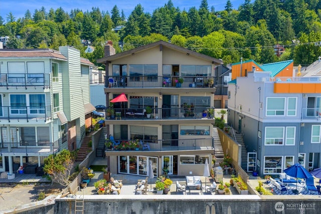 4131 Beach Drive Sw, Seattle