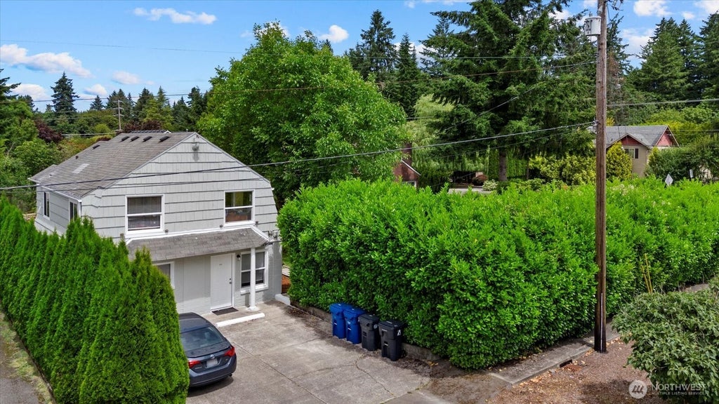 2010 2012 Dickinson Avenue Nw, Olympia