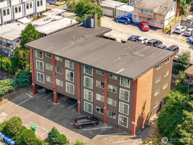 2414 13th Avenue S, Seattle