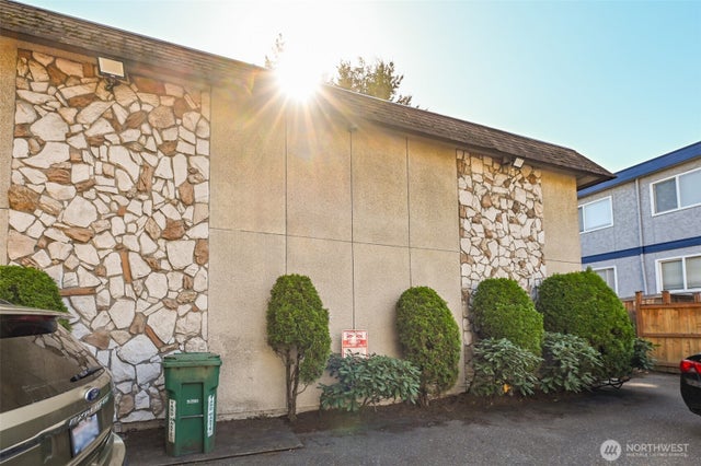 719 N 85th Street, Seattle