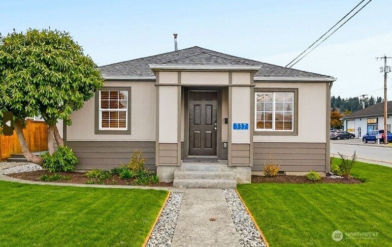 337 E Rio Vista Avenue, Burlington