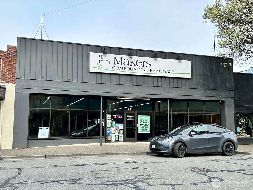 221 S 1st Street, Mount Vernon