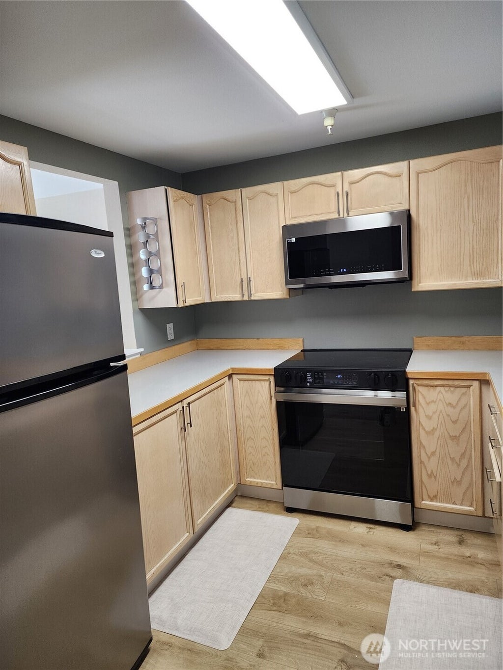 901 Sunset Boulevard Ne 210, Renton