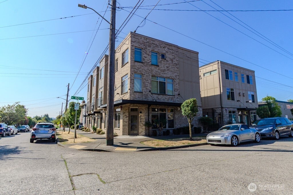 8119 Stone Avenue N, Seattle