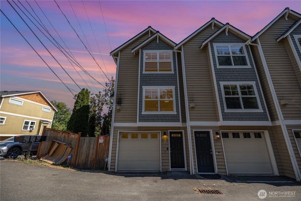 4848 Railroad Avenue Ne, Seattle