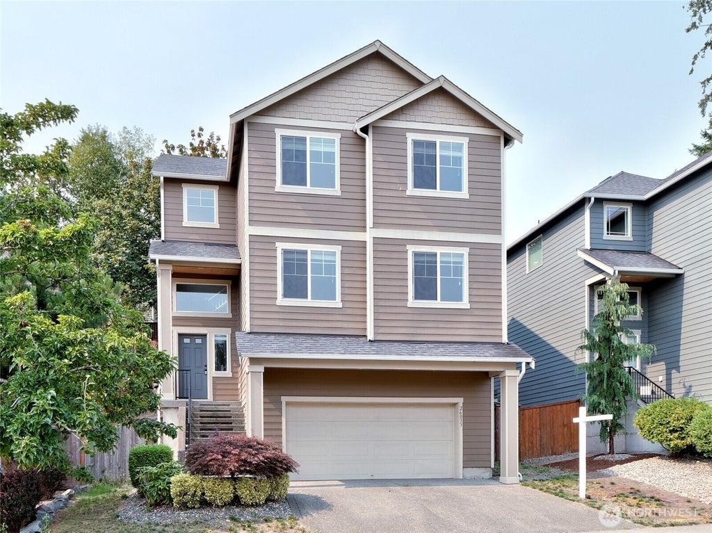 26033 168th Place Se, Covington