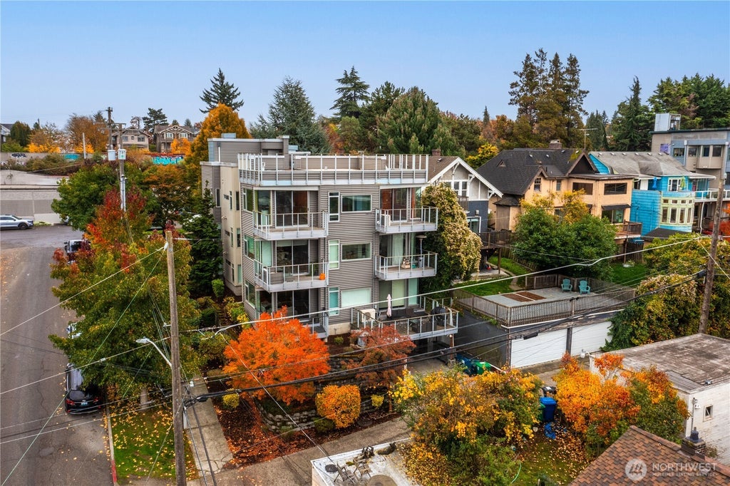 2731 Boylston Avenue E 300, Seattle
