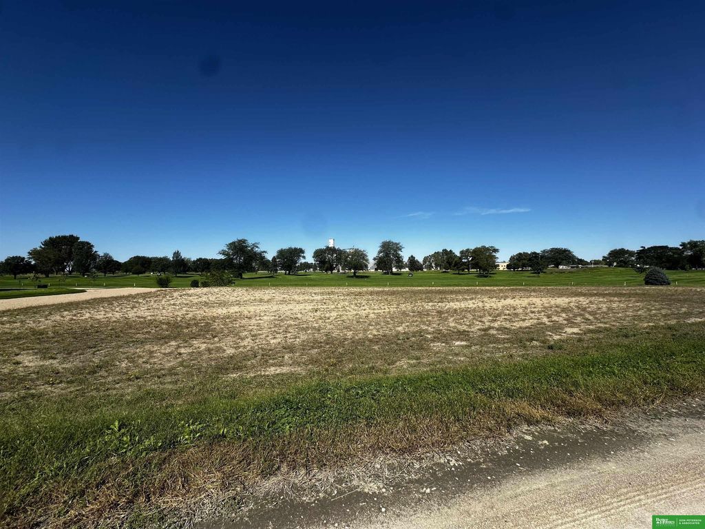 42 Pioneer Lake, North Bend