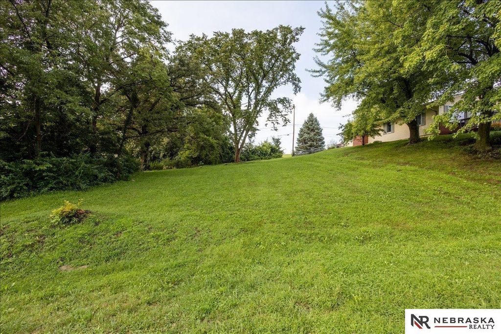 1519 Beaver Lake Boulevard, Plattsmouth