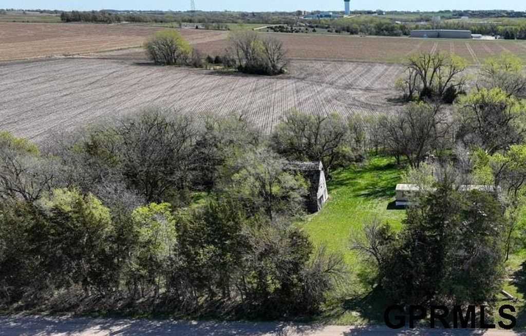 518 Country Road 2250 Road, Crete
