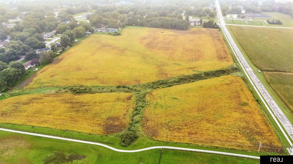 20 Wahoo Acres W/ 19 Parcels Adjacent Wahoo Schools Land, Wahoo