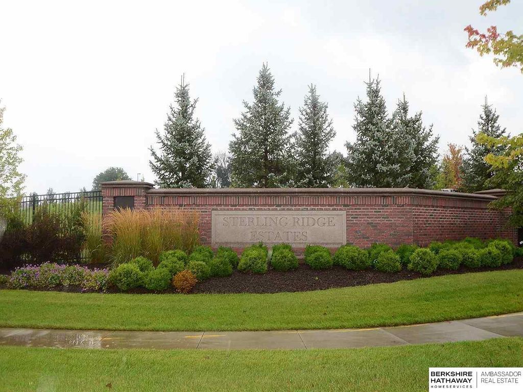 1508 S 128 Avenue Circle, Omaha