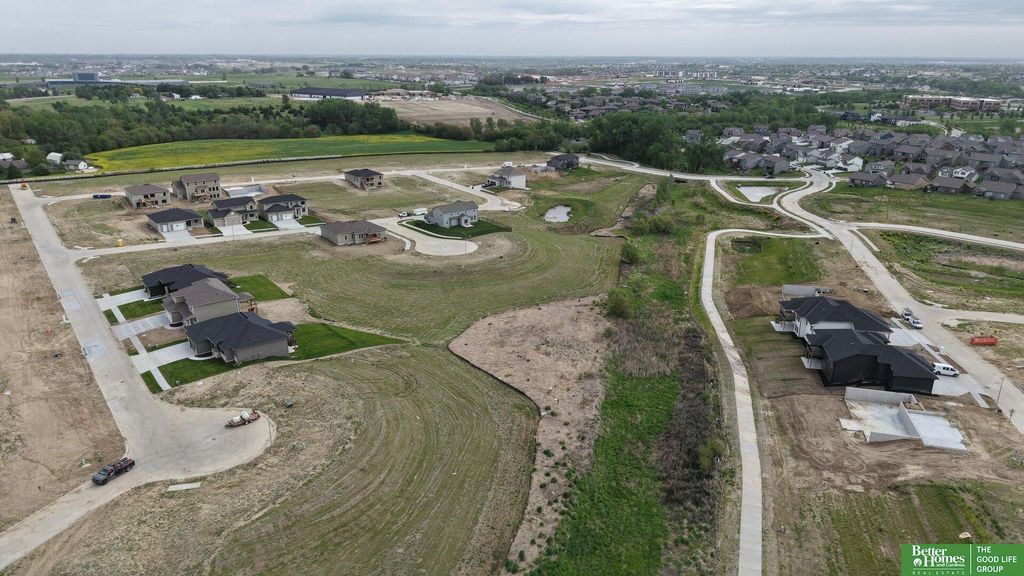 21429 Z Street, Unit Lot 117, Elkhorn