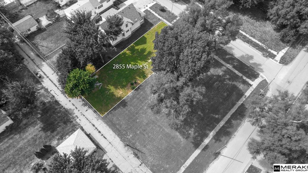 2855 Maple Street, Omaha