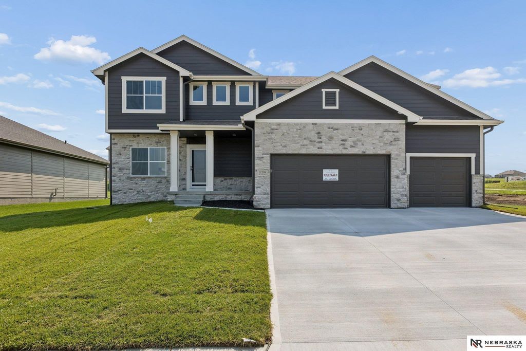 11209 N 173 Street, Bennington