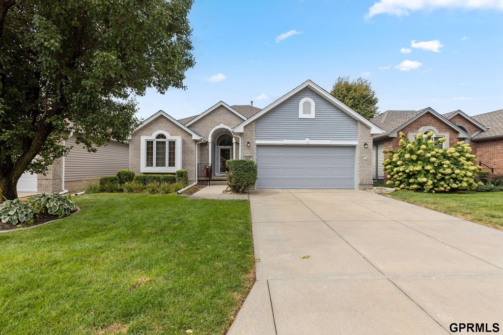 10012 S 172nd Circle, Omaha