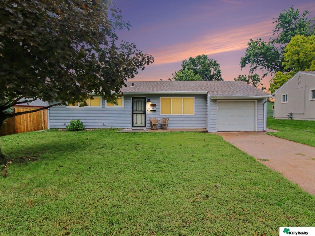 4668 Vinton Street, Omaha