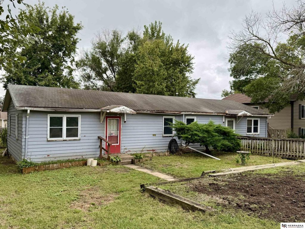 2525 Adams Street, Ashland